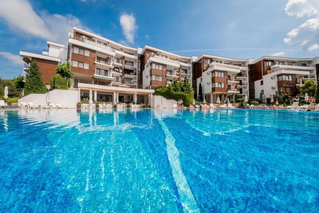 Messambria Fort Beach - Premium Apartments Елените Экстерьер фото